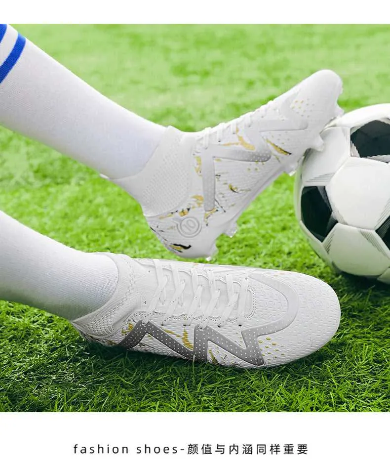 Adult and Kids' Soccer Cleats for Matches