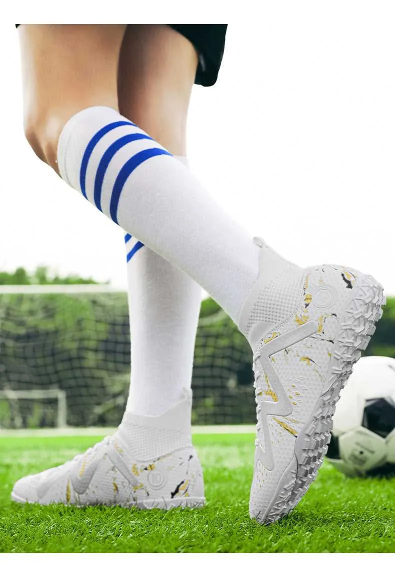 Adult and Kids' Soccer Cleats for Matches