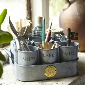 Gardener's Gubbins Pots