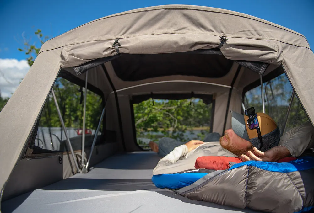 SkyRise HD Medium 4 Season Rooftop Tent